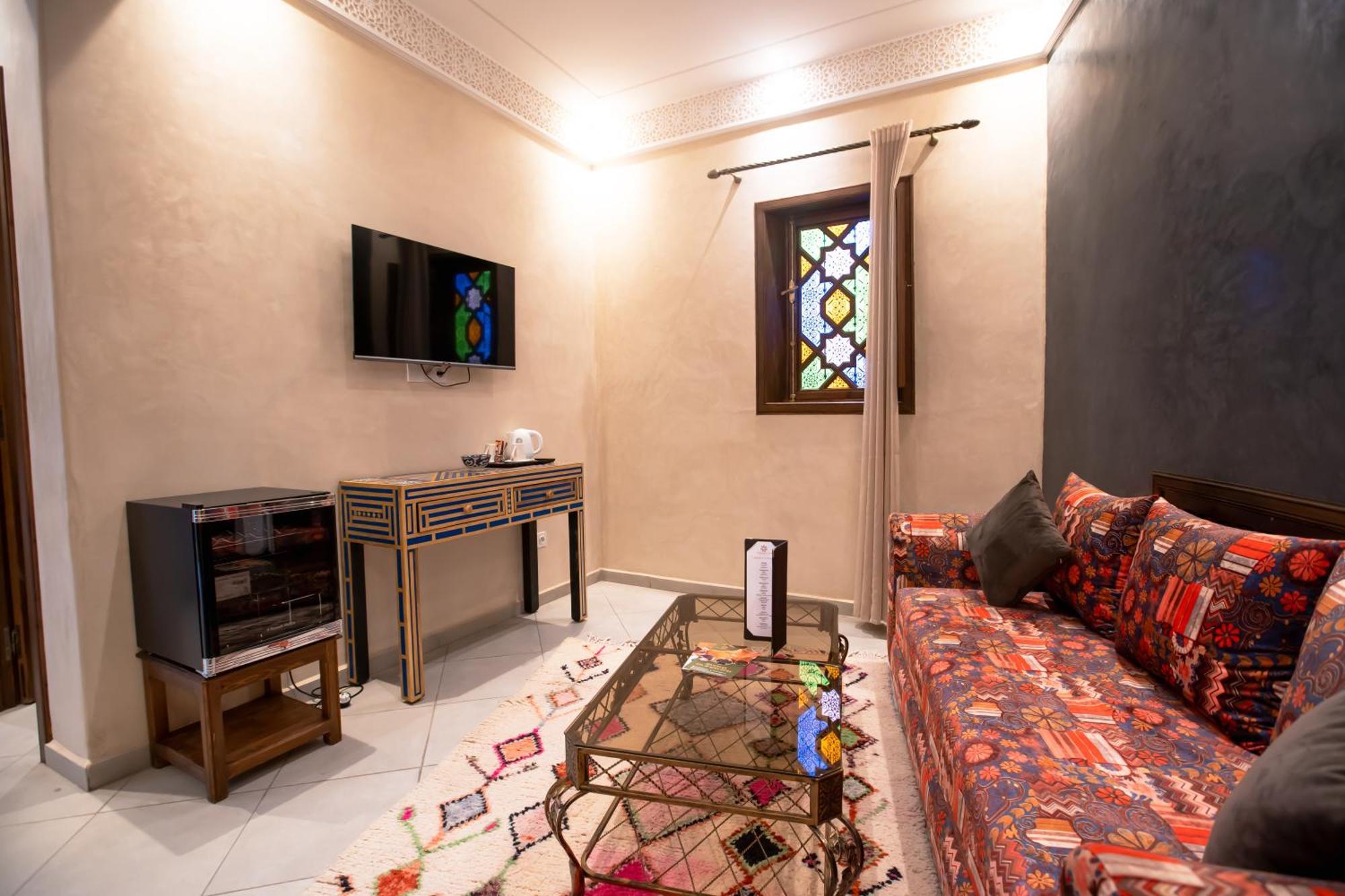 Mandana & Marrakesh