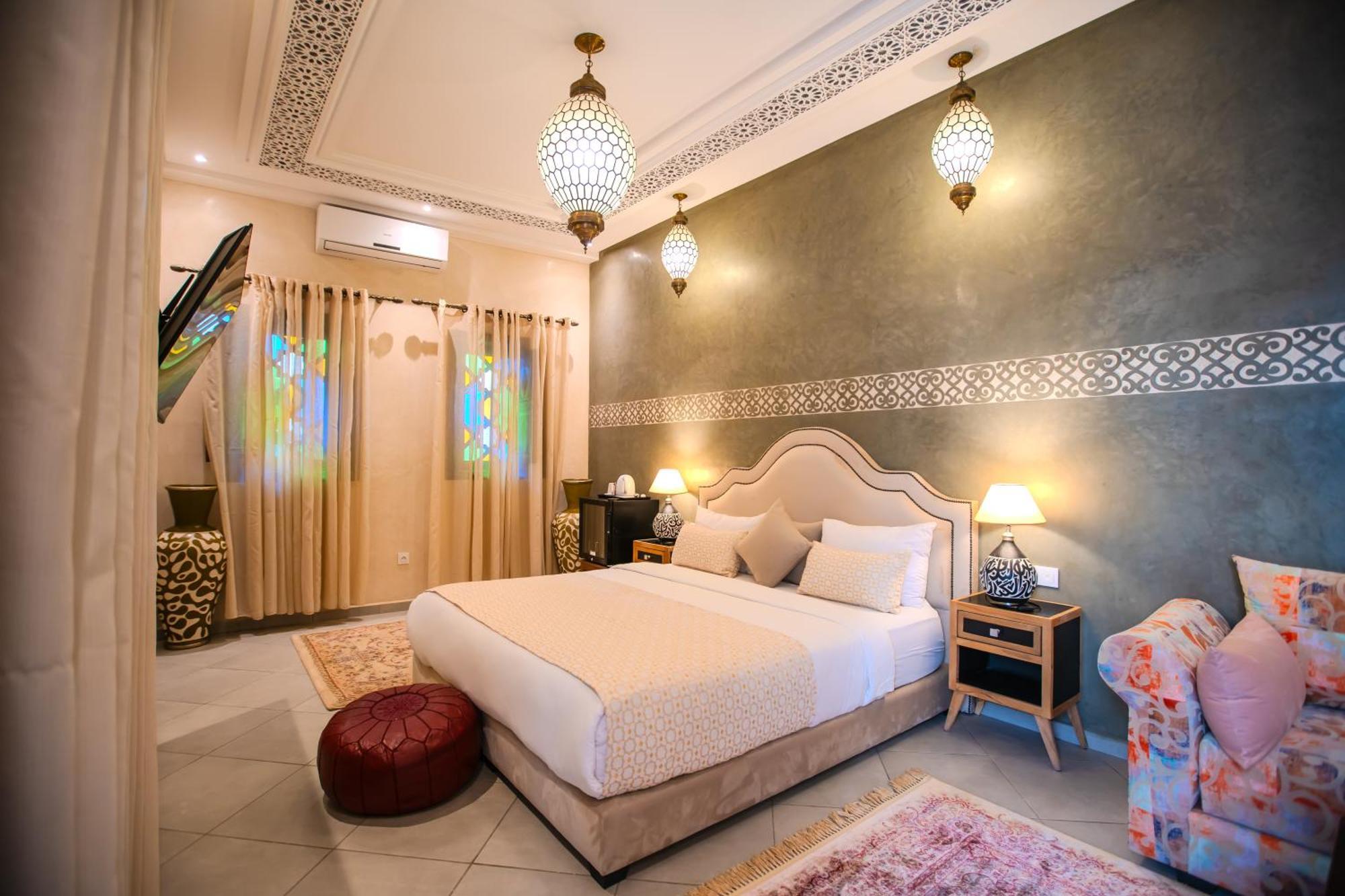 Mandana & Marrakesh